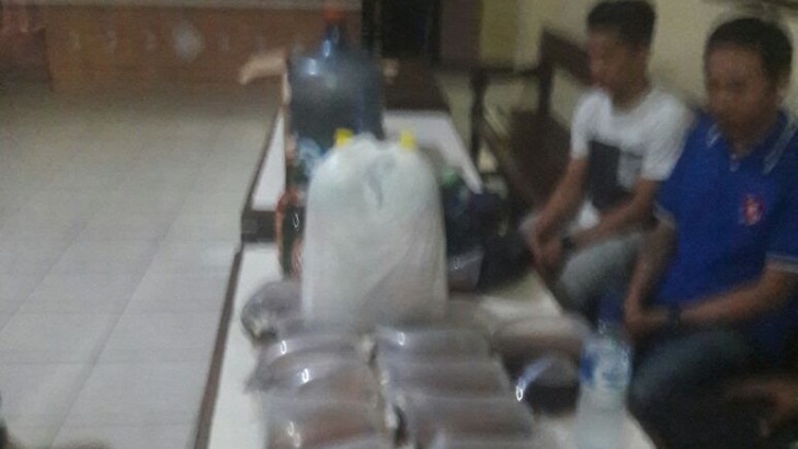 Sepekan Razia, Ratusan Botol Miras disita Polisi